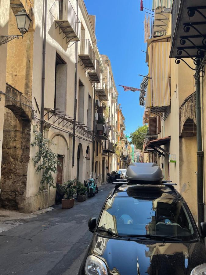 Home Porta Di Castro Palermo Bagian luar foto